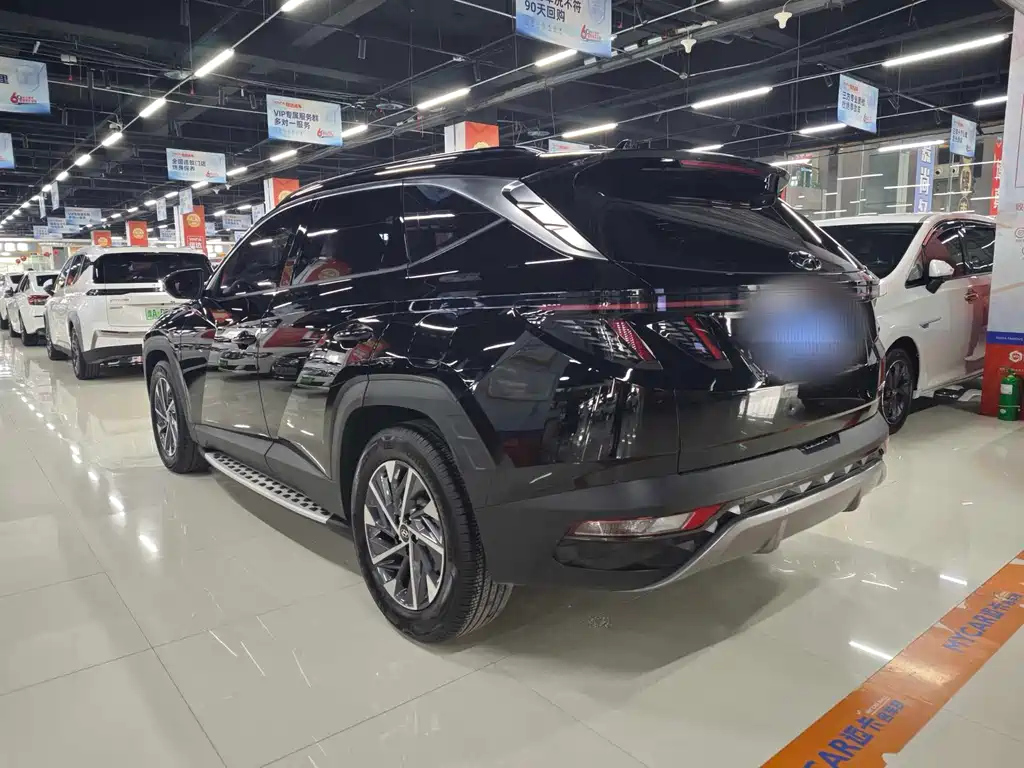 HYUNDAI TUCSON 2023