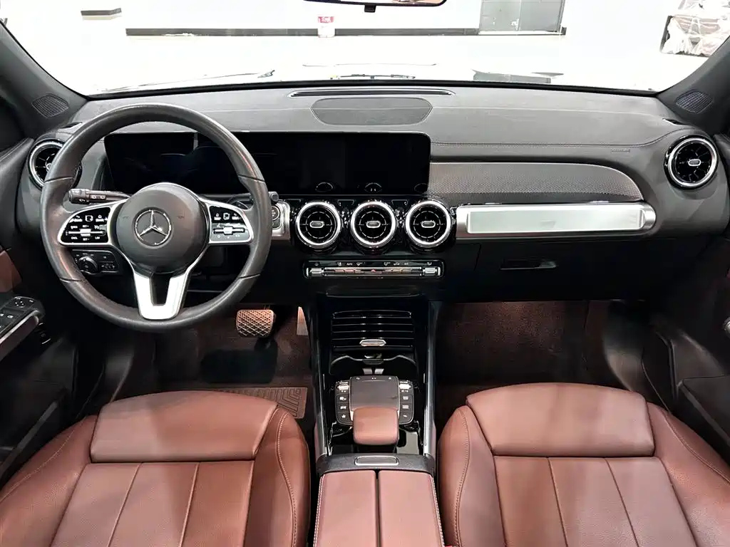 MERCEDES BENZ GLB 2022
