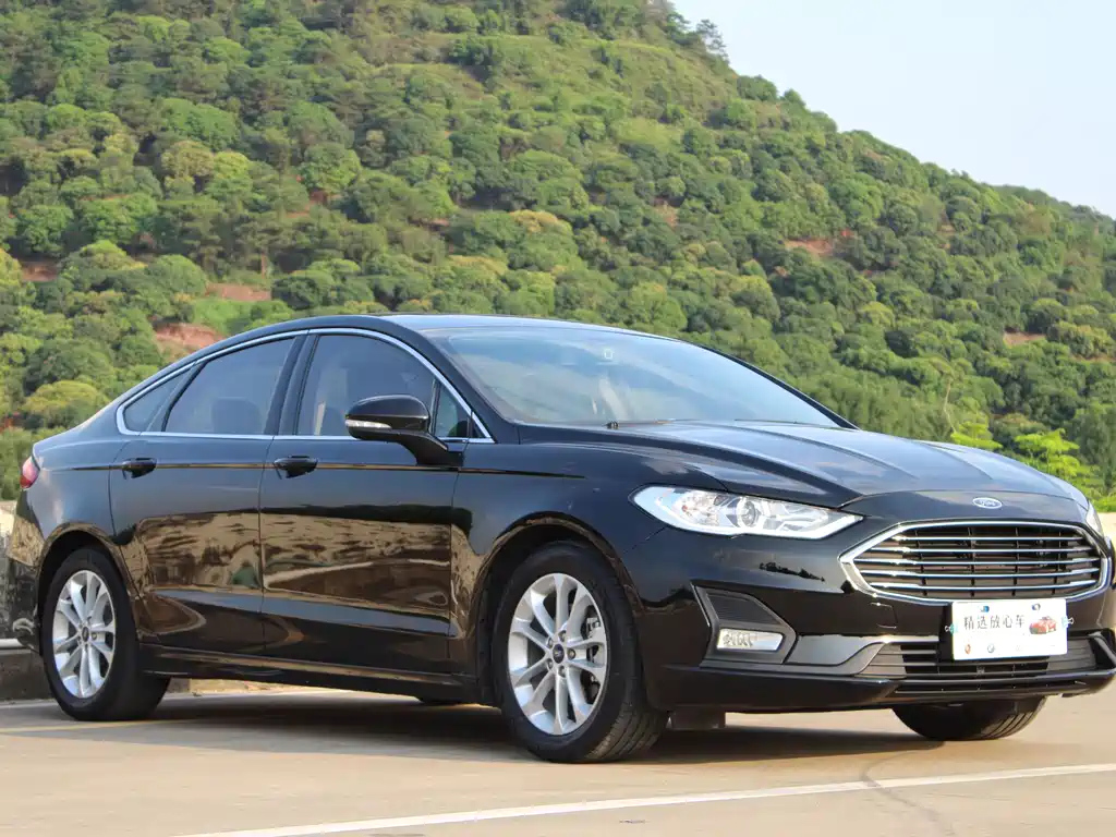 FORD MONDEO 2021