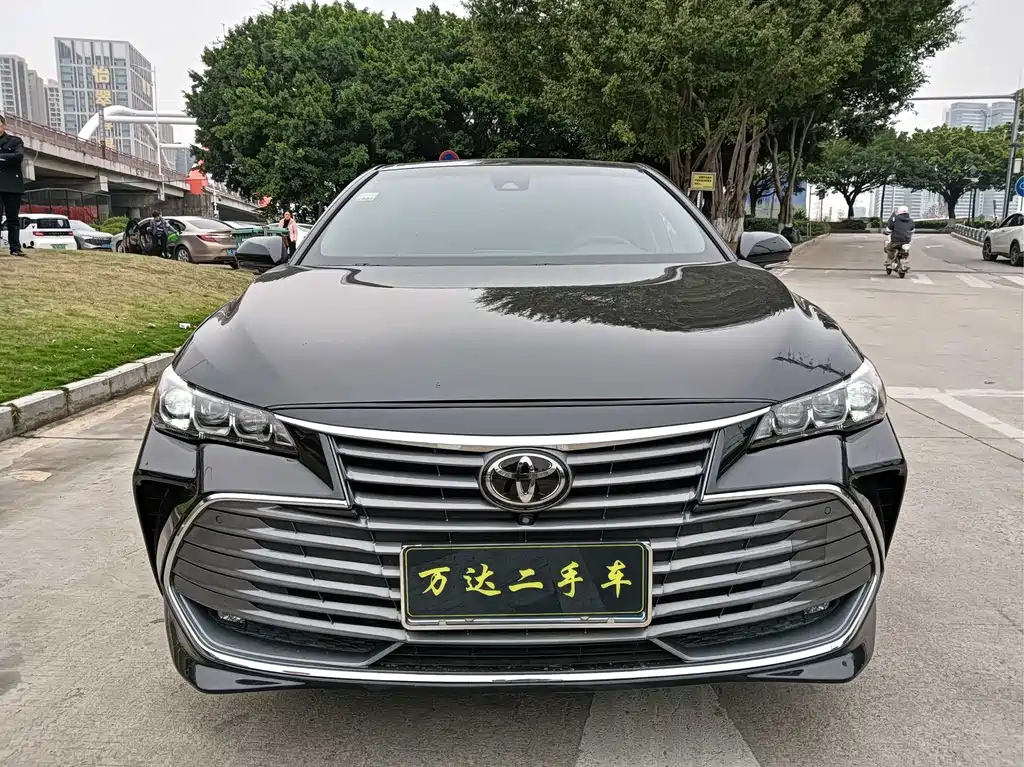 TOYOTA AVALON 2021