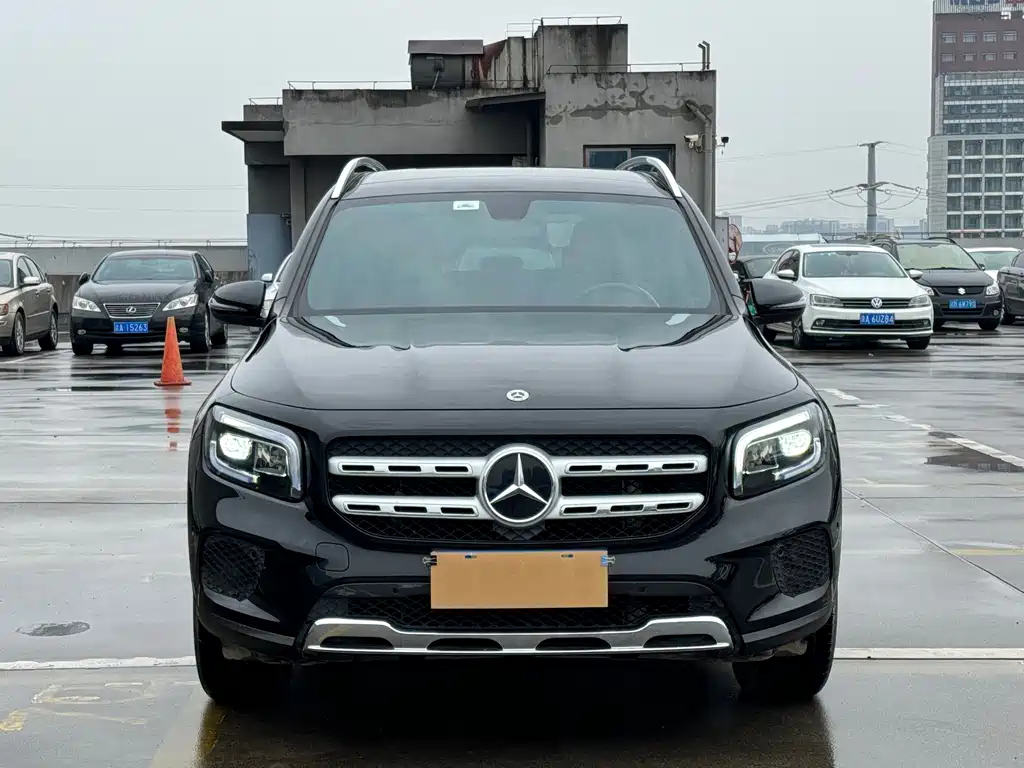 MERCEDES BENZ GLB 2022