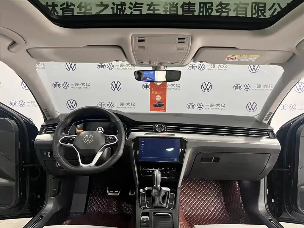 VOLKSWAGEN MAGOTAN 2023