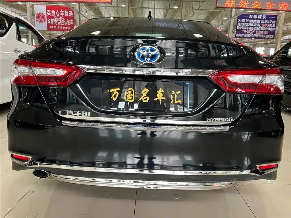 TOYOTA CAMRY 2022