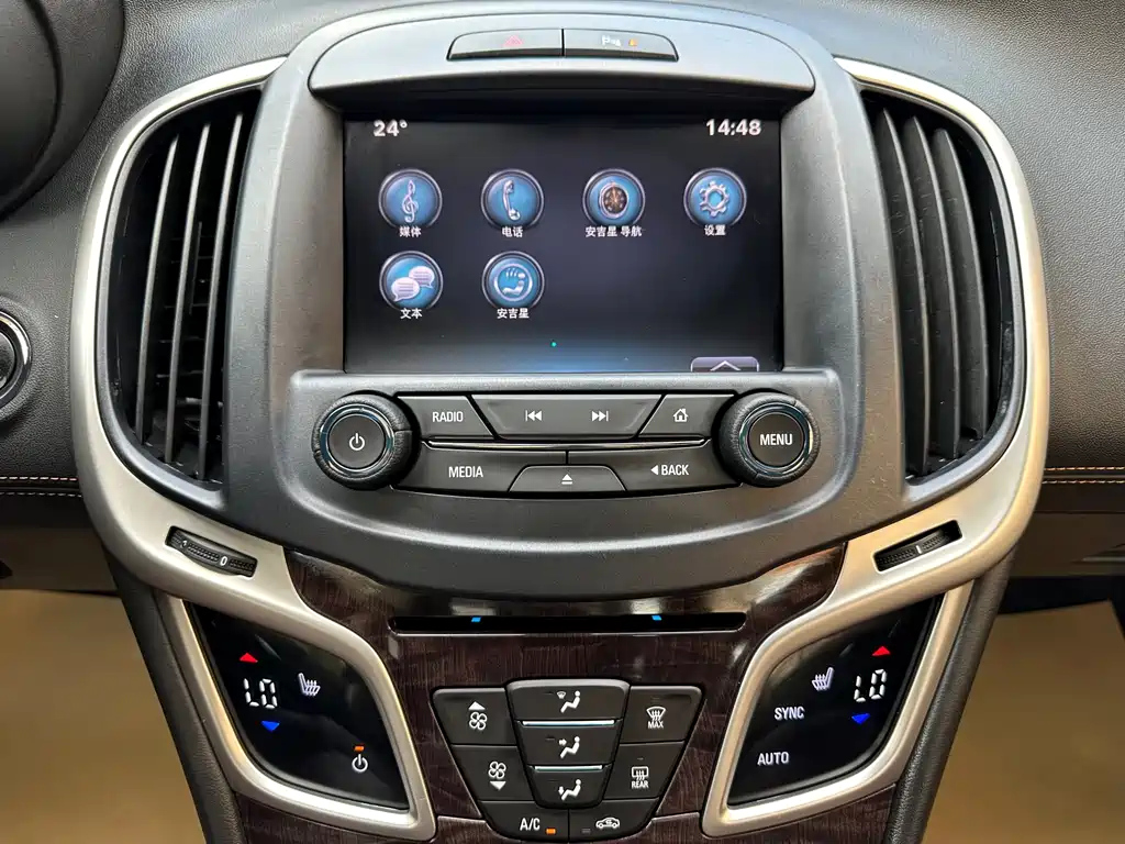 BUICK LACROSSE 2015