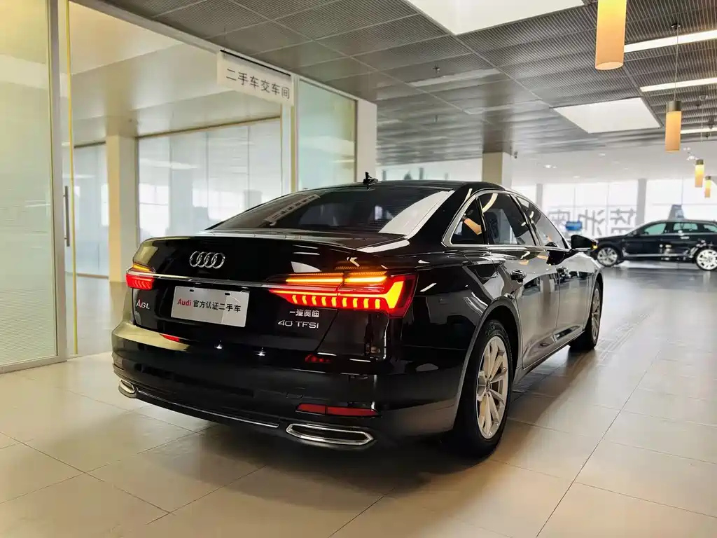 AUDI A6L 2019