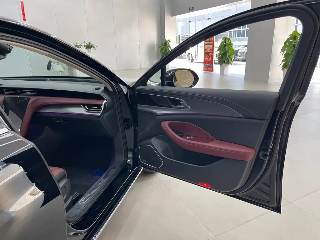 HONGQI H5 2024
