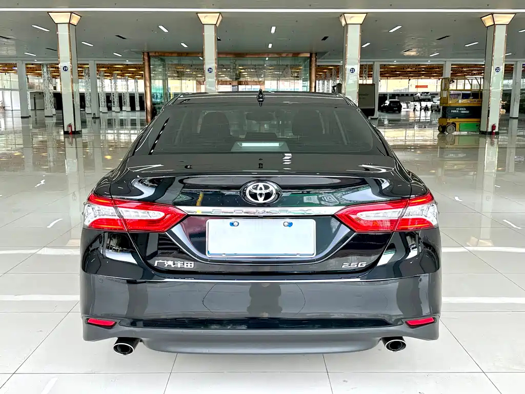 TOYOTA CAMRY 2022