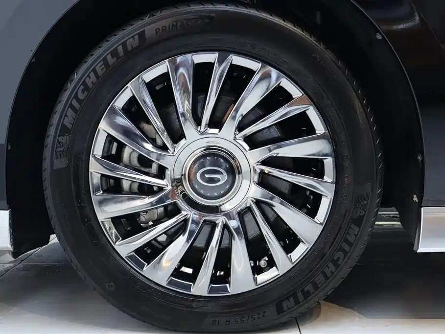 TRUMPCHI M8 2023