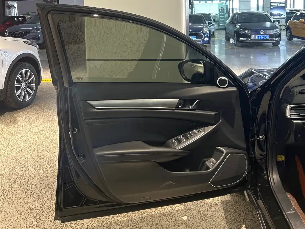 HONDA ACCORD 2022
