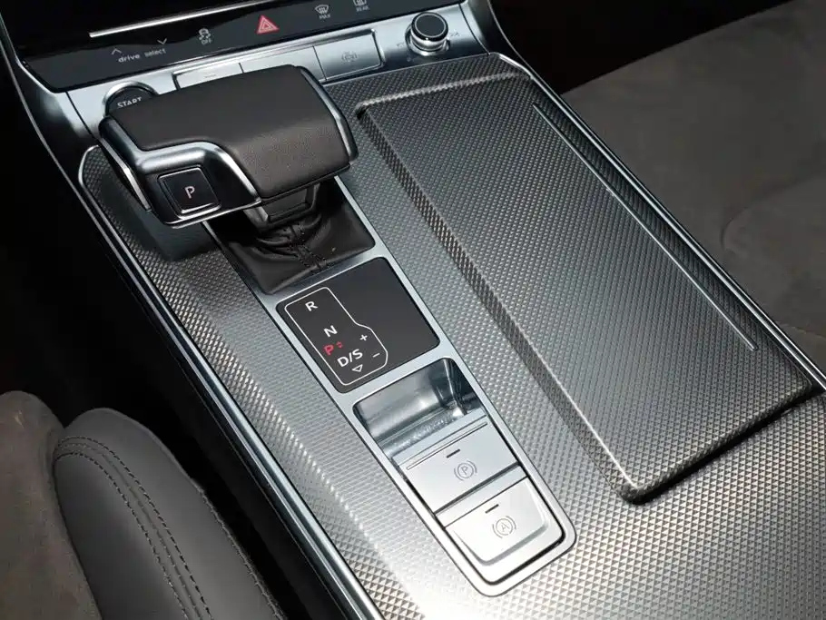 AUDI A6L 2023