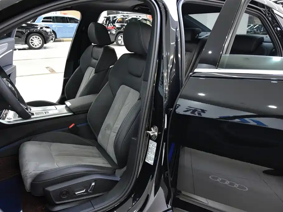 AUDI A6L 2023