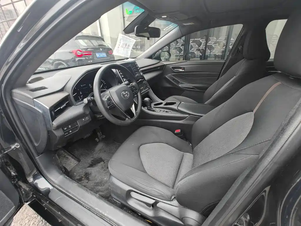 TOYOTA AVALON 2020