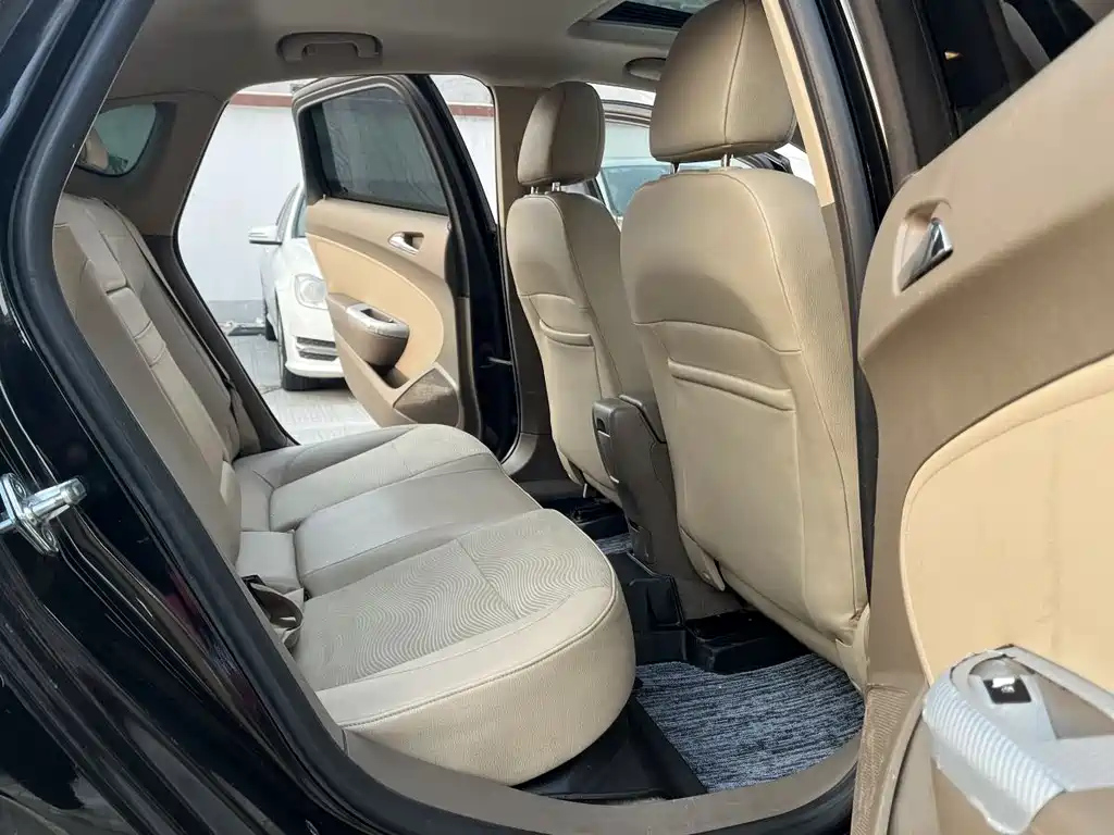 BUICK EXCELLE 2011