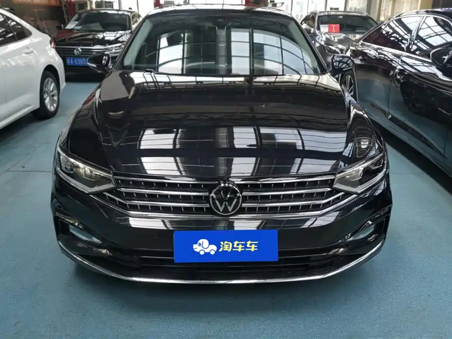 VOLKSWAGEN MAGOTAN 2024