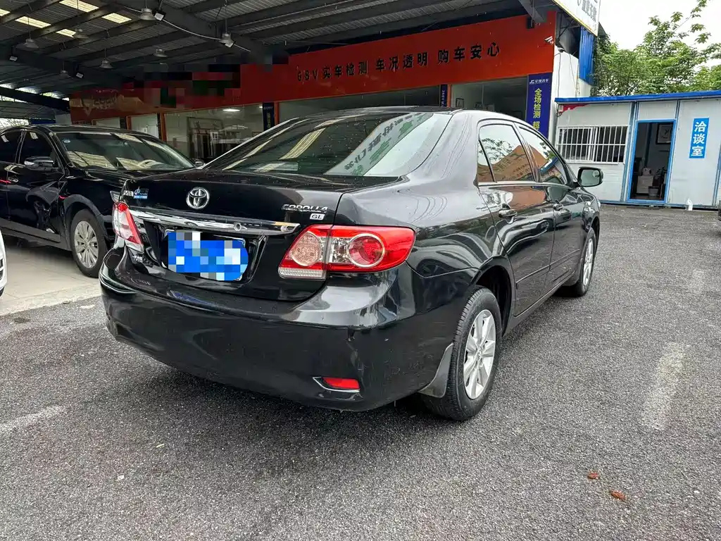 TOYOTA COROLLA 2014