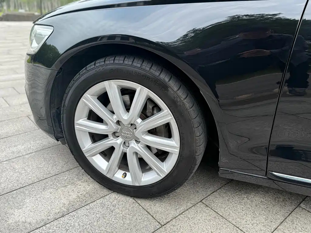 AUDI A6L 2014