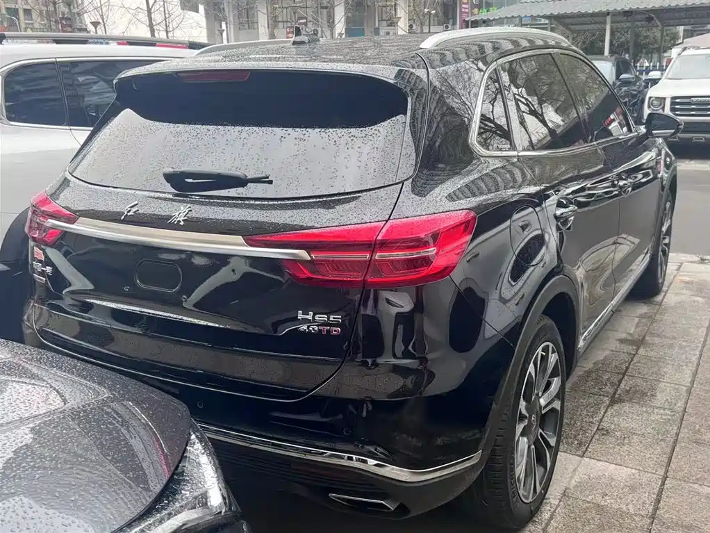 HONGQI HS5 2024