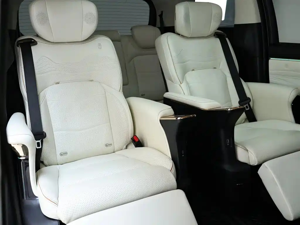 TRUMPCHI E9 2023