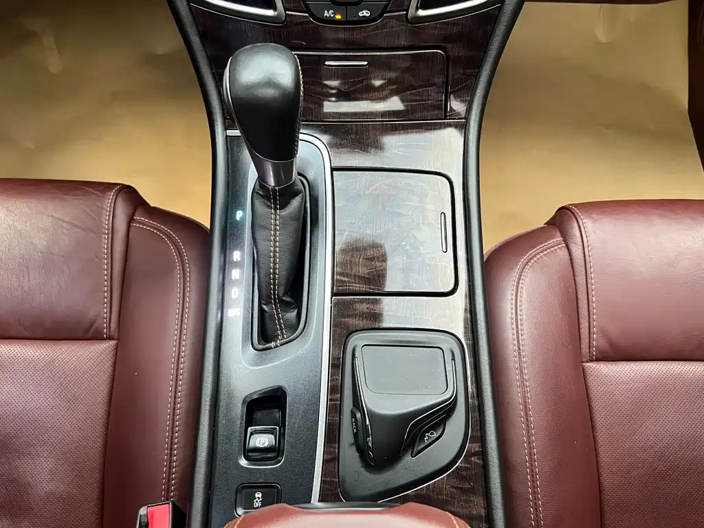 BUICK LACROSSE 2015