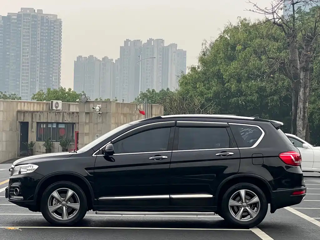 HAVAL H6 2015