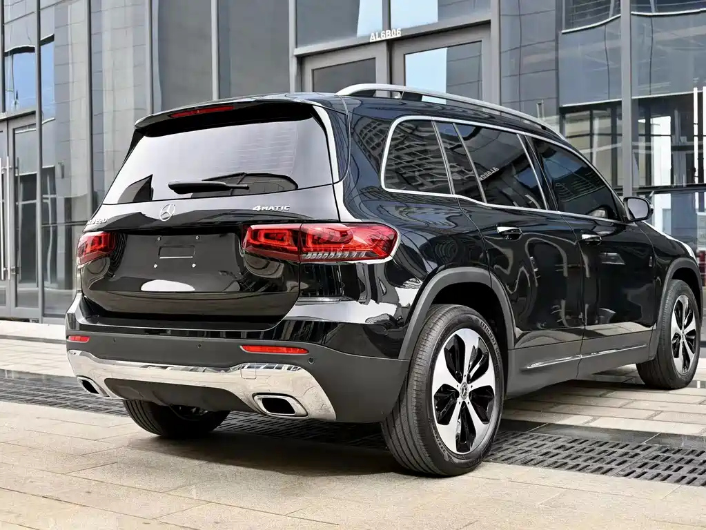MERCEDES BENZ GLB 2022