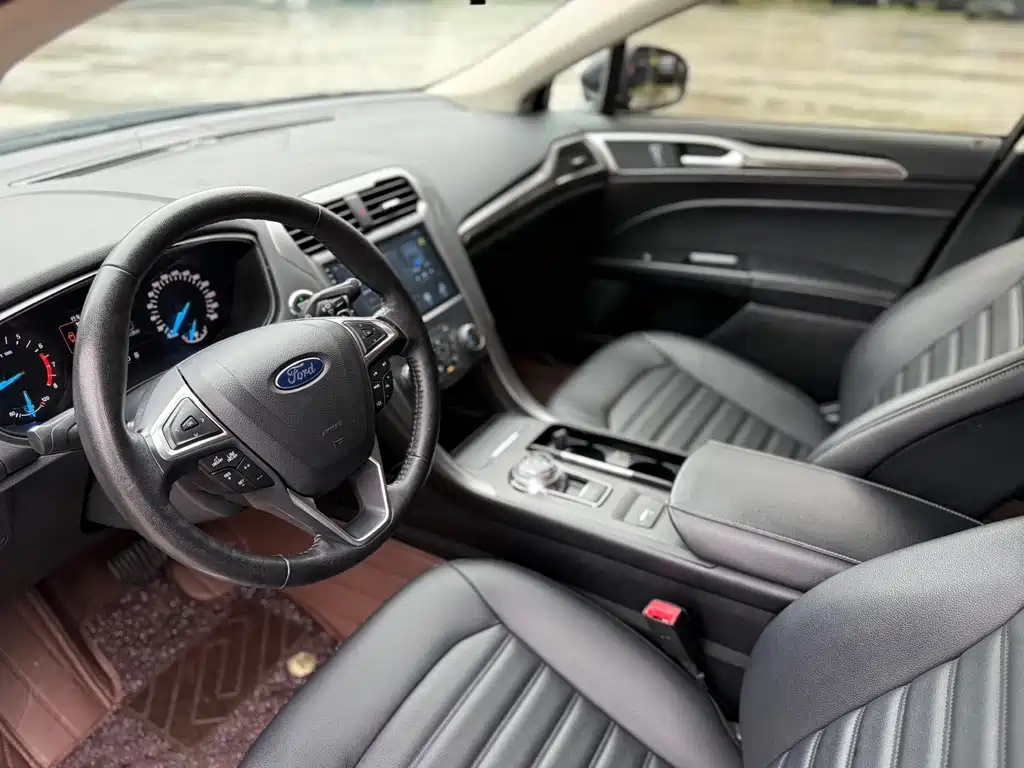 FORD MONDEO 2018