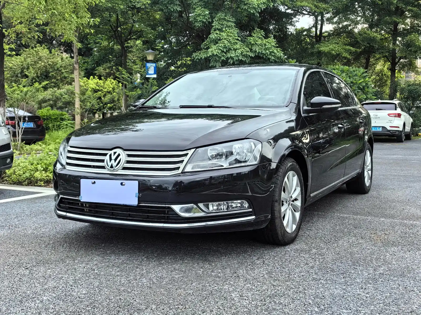 VOLKSWAGEN MAGOTAN 2015
