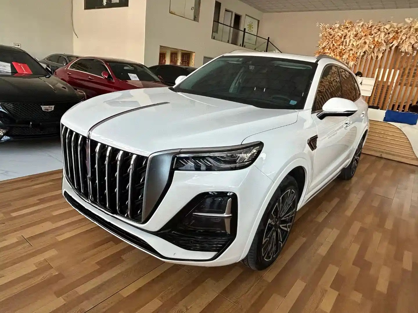 HONGQI HS5 2023