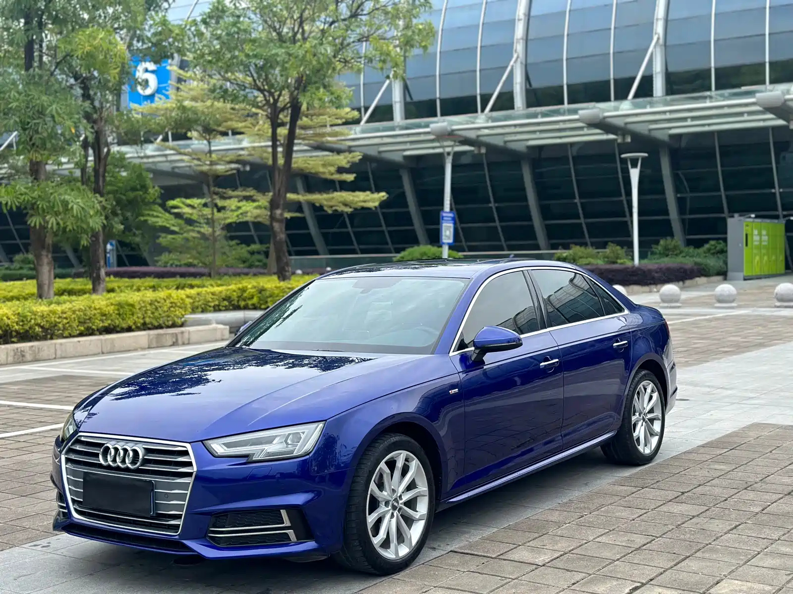 AUDI A4L 2018