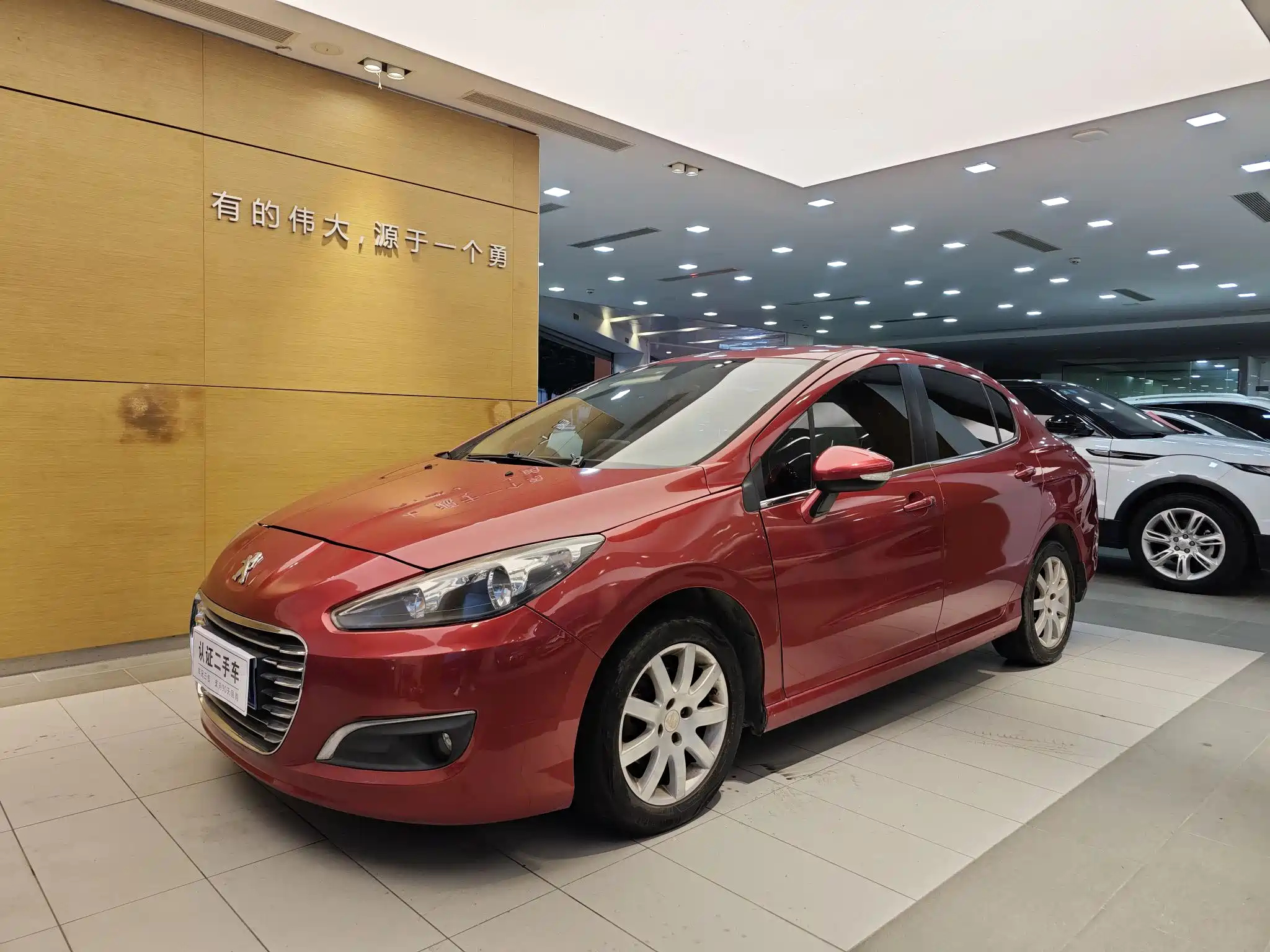 PEUGEOT 308 2013
