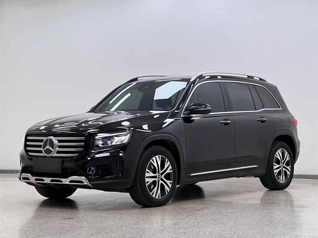 MERCEDES BENZ GLB 2024