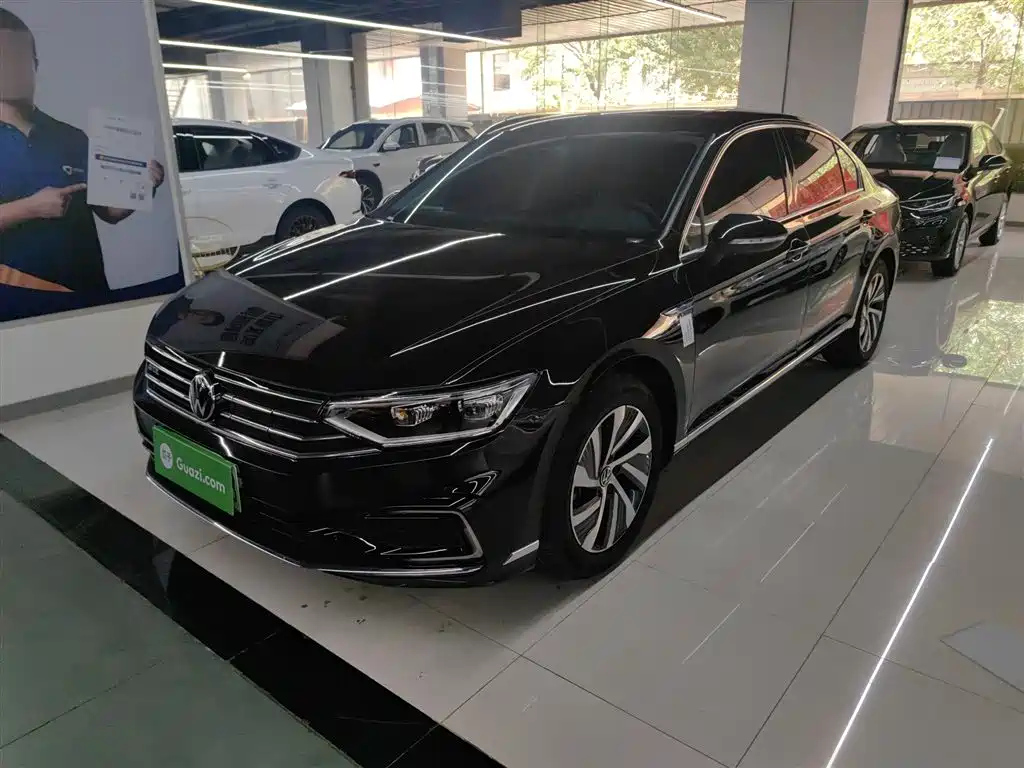 VOLKSWAGEN MAGOTAN GTE PLUG IN HYBRID 2022