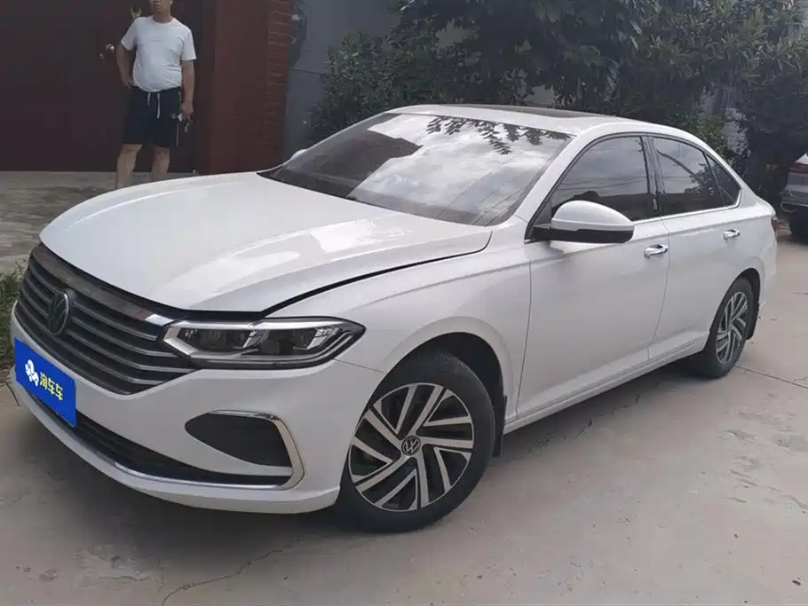 VOLKSWAGEN LAVIDA 2023