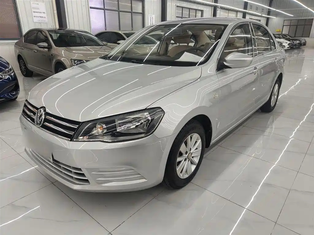 VOLKSWAGEN JETTA 2015