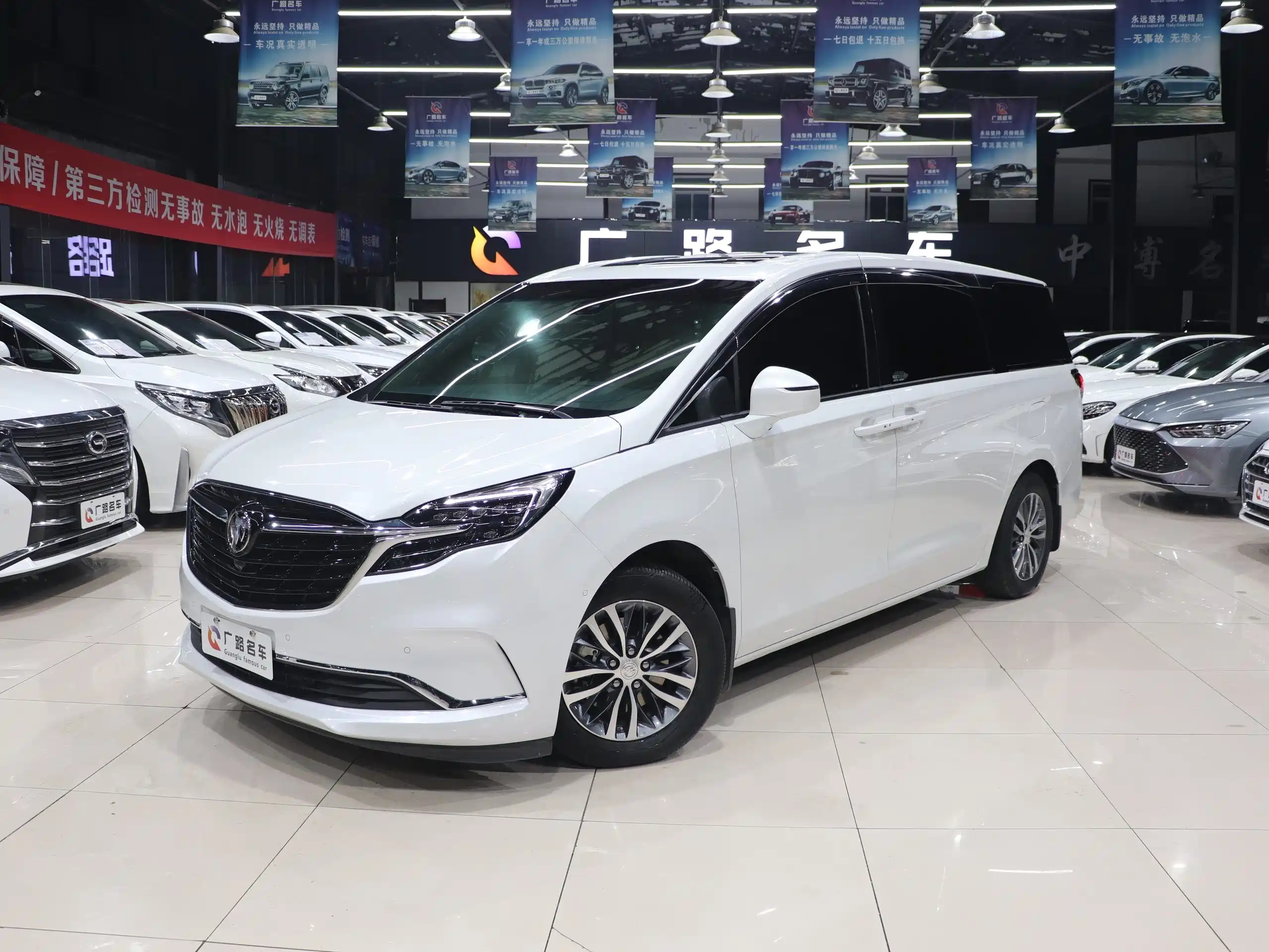 BUICK GL8 2021