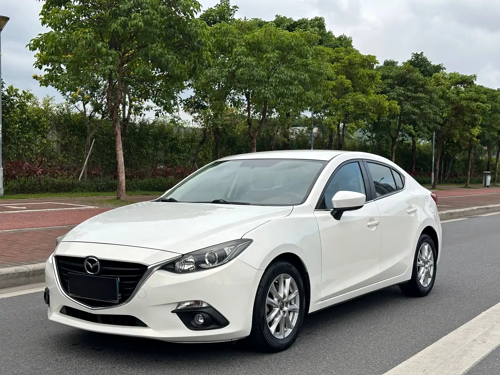 MAZDA 3 AXELA 2016