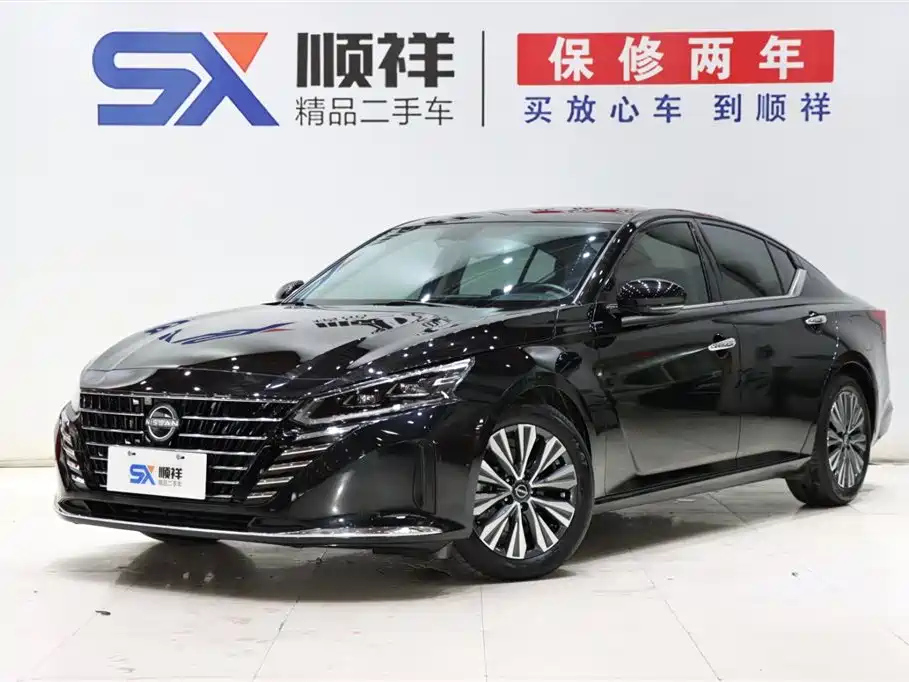 NISSAN TEANA 2022