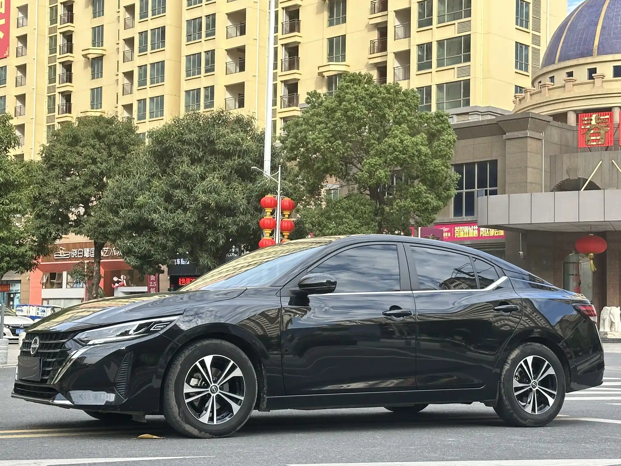 NISSAN SYLPHY 2023
