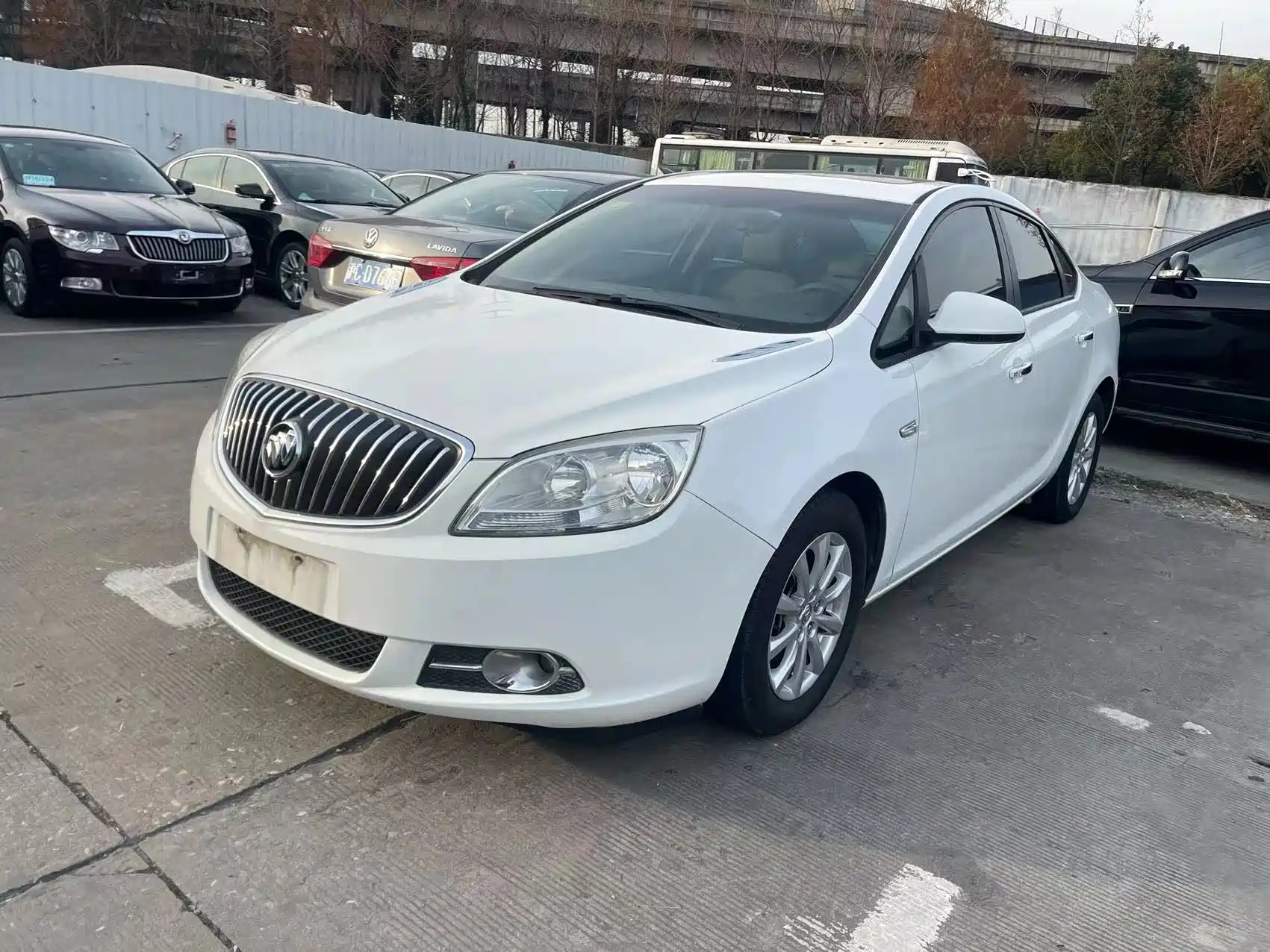 BUICK EXCELLE 2013