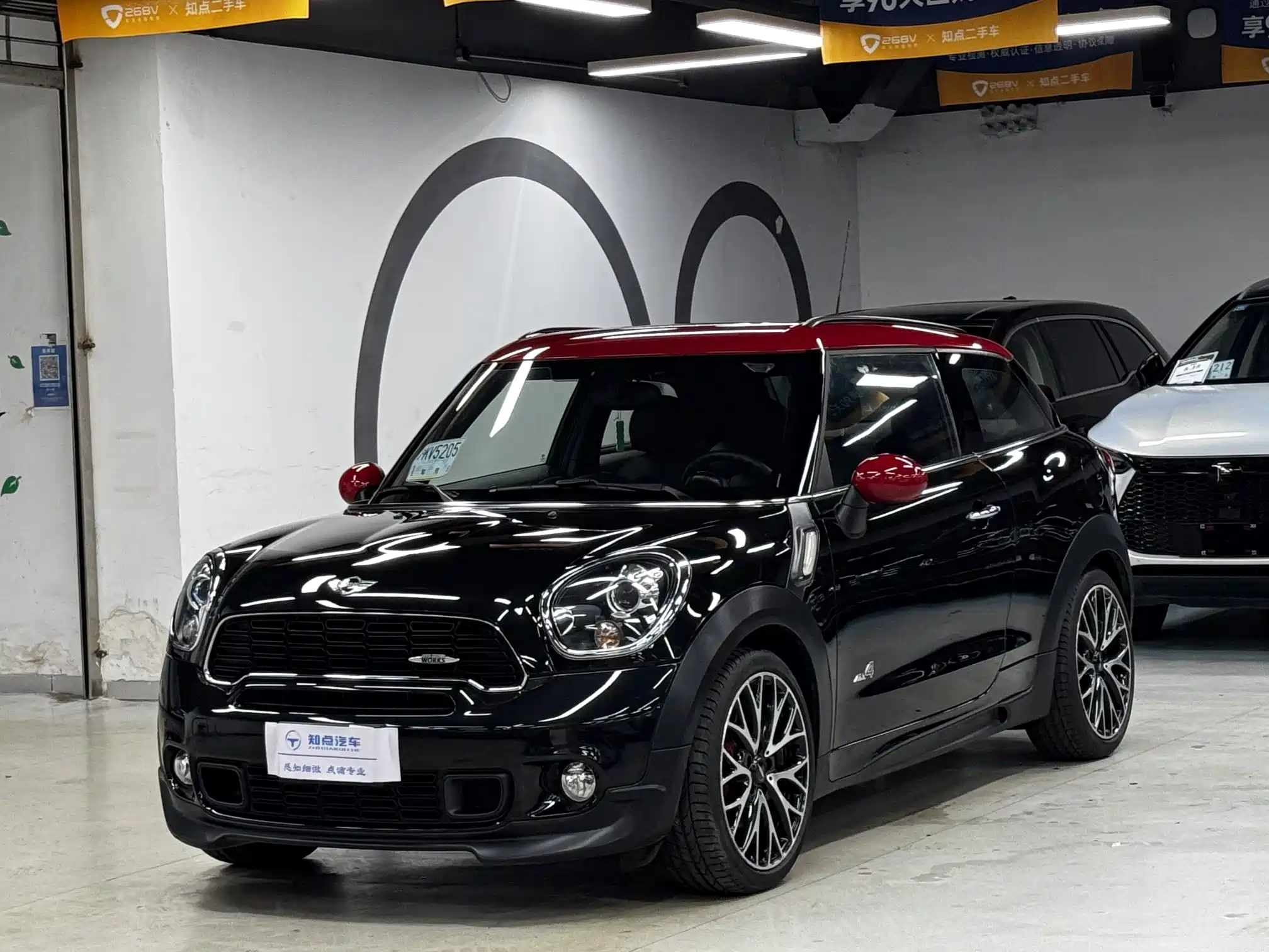 MINI JCW PACEMAN 2014
