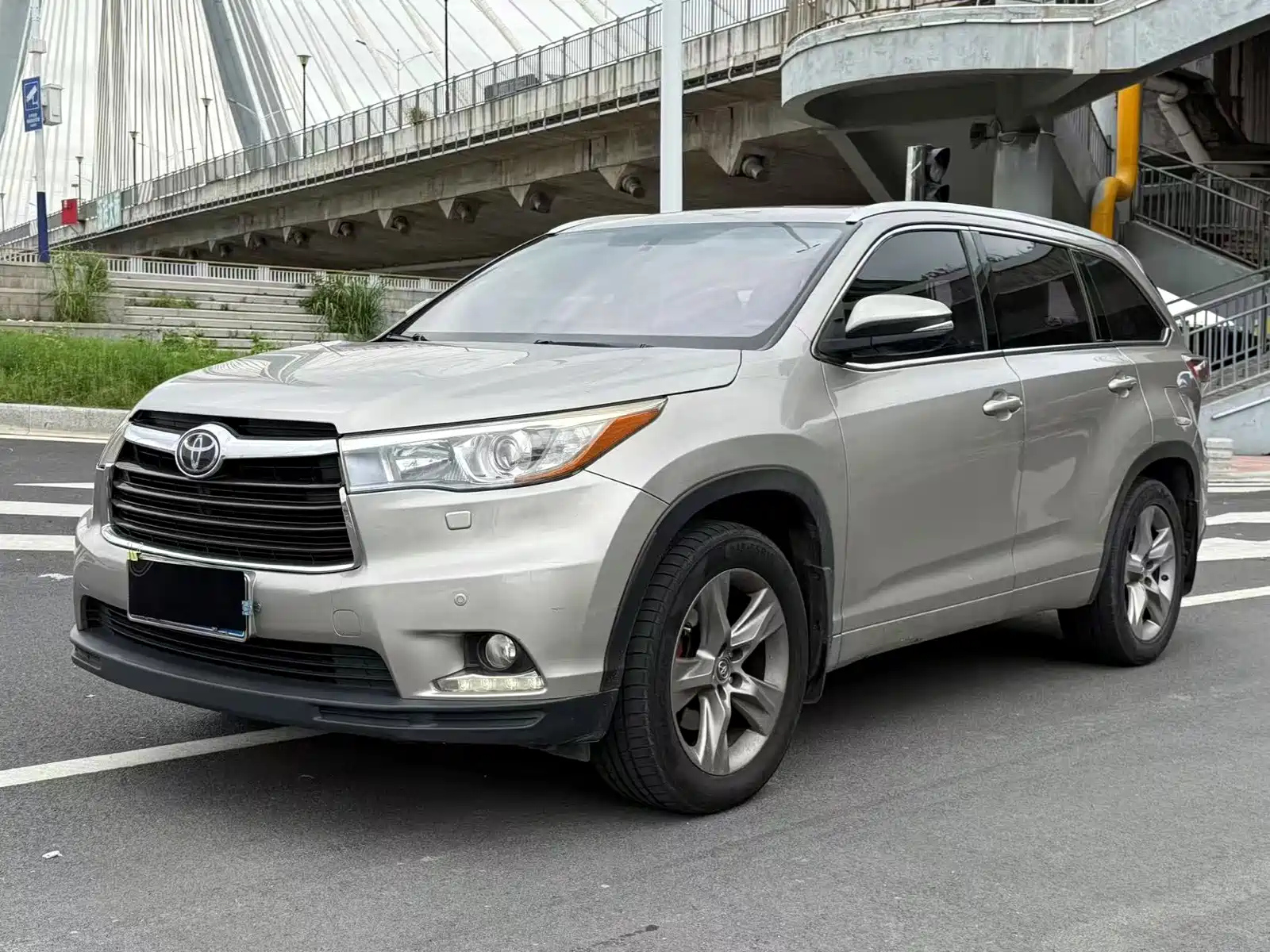 TOYOTA HIGHLANDER 2017