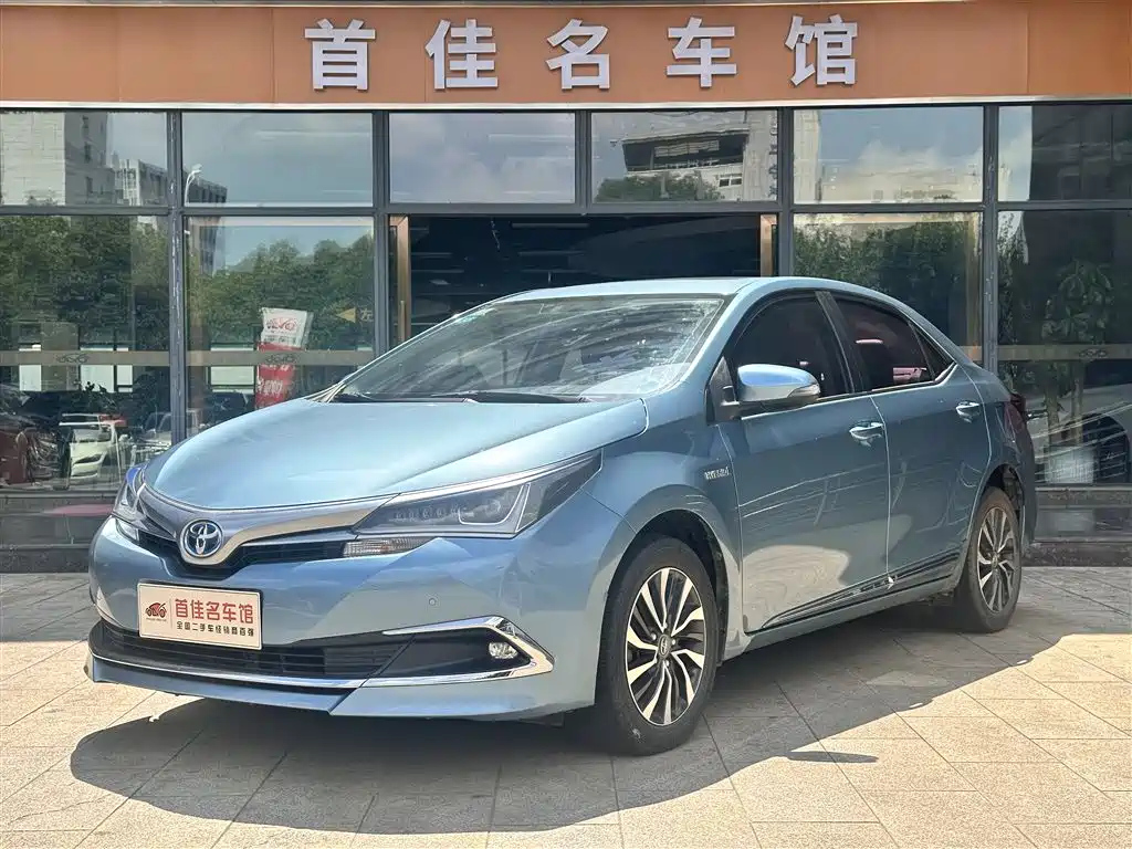 TOYOTA COROLLA 2018
