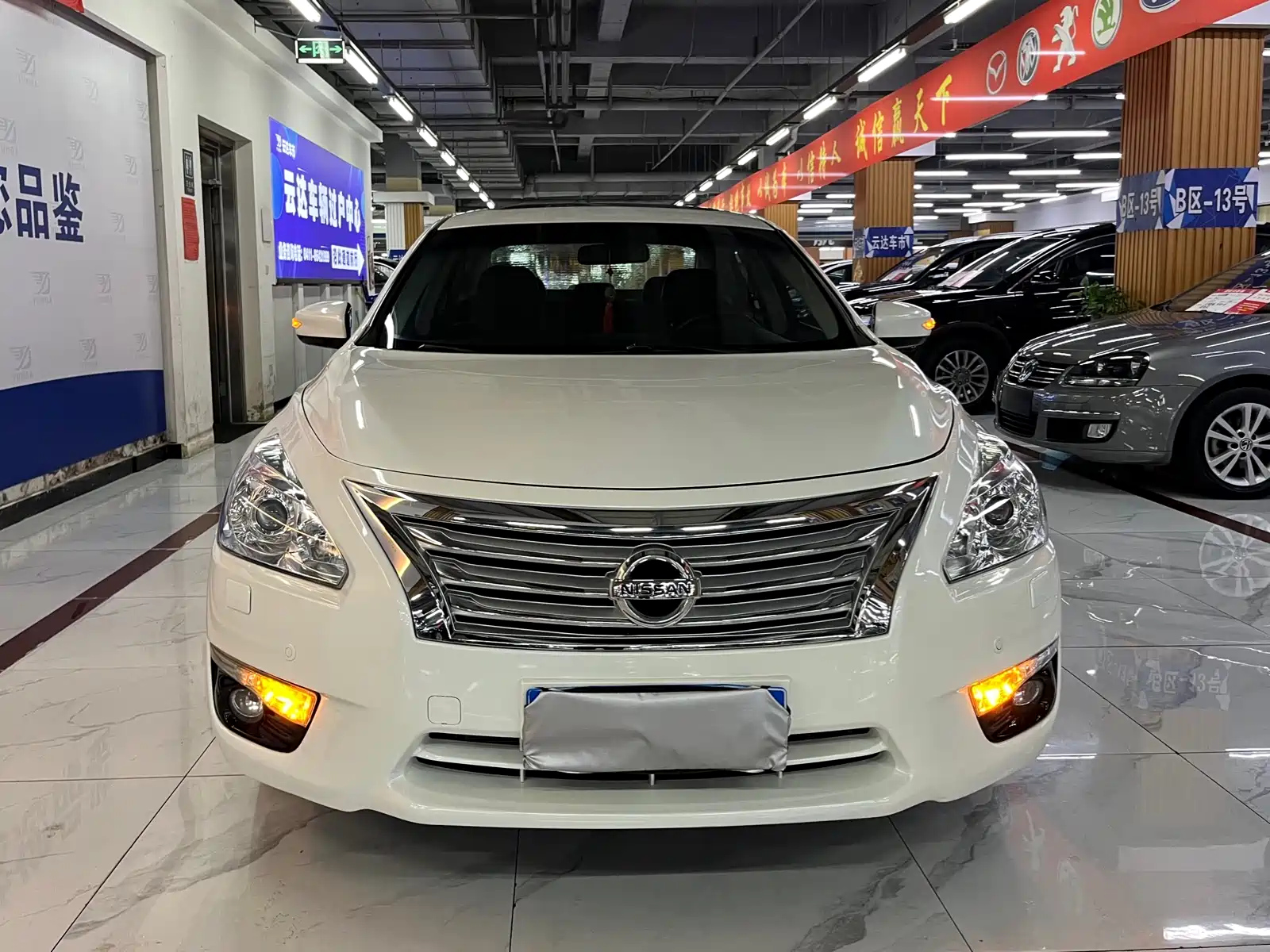 NISSAN TEANA 2013