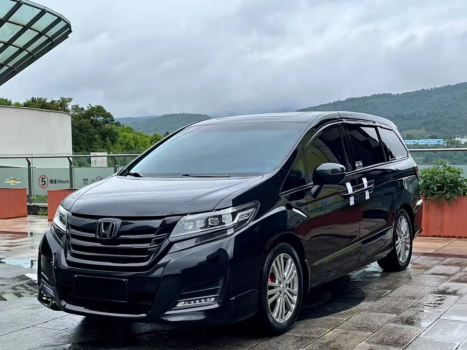 HONDA ALISON 2016