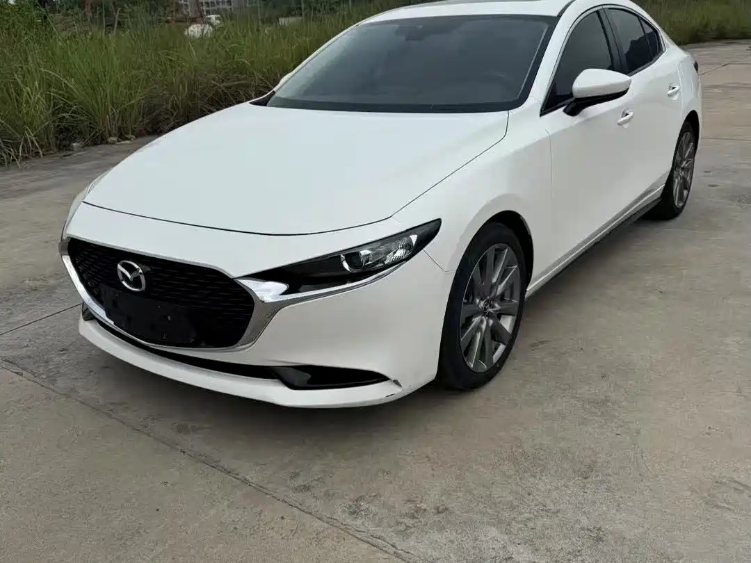 MAZDA 3 AXELA 2020