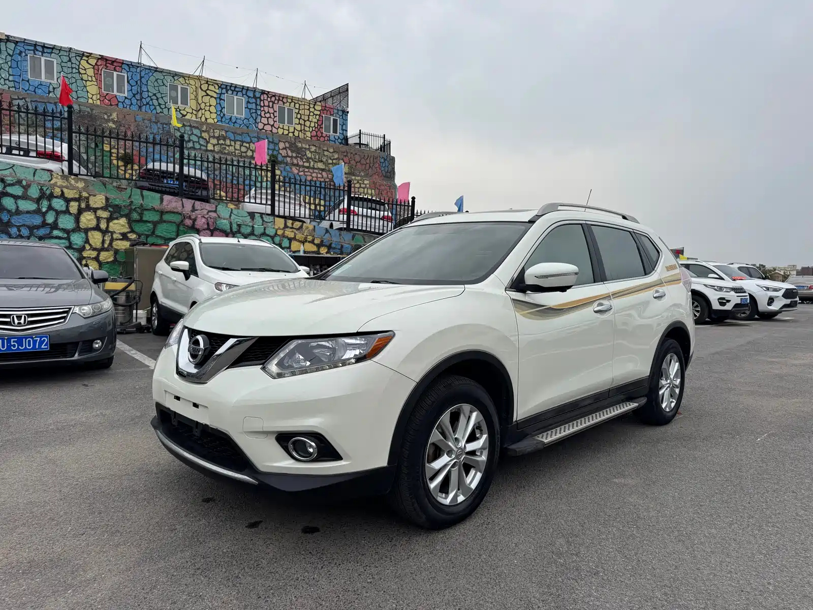 NISSAN X-TRAIL 2014