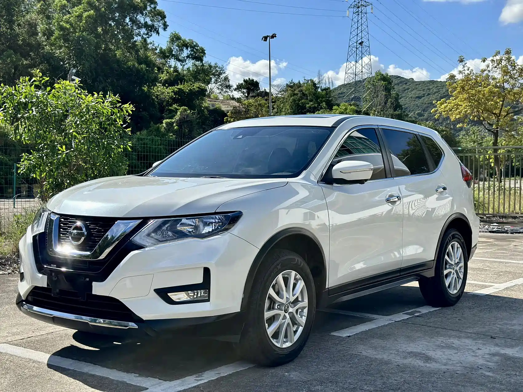 NISSAN X-TRAIL 2019