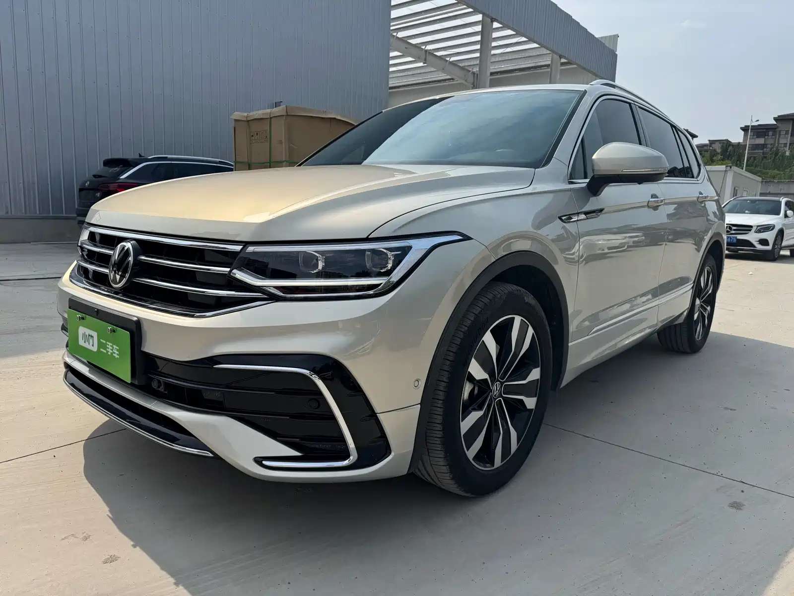 VOLKSWAGEN TIGUAN L 2023
