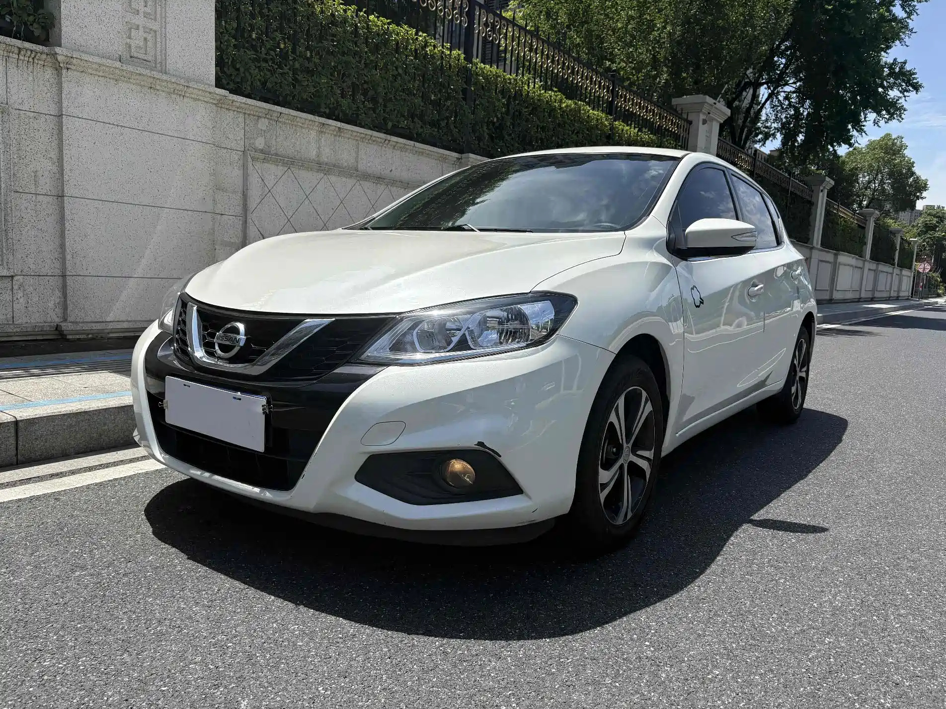 NISSAN TIIDA TIIDA 2019