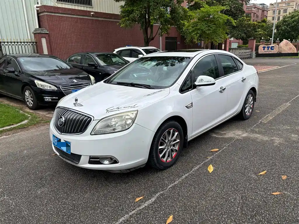 BUICK EXCELLE 2013